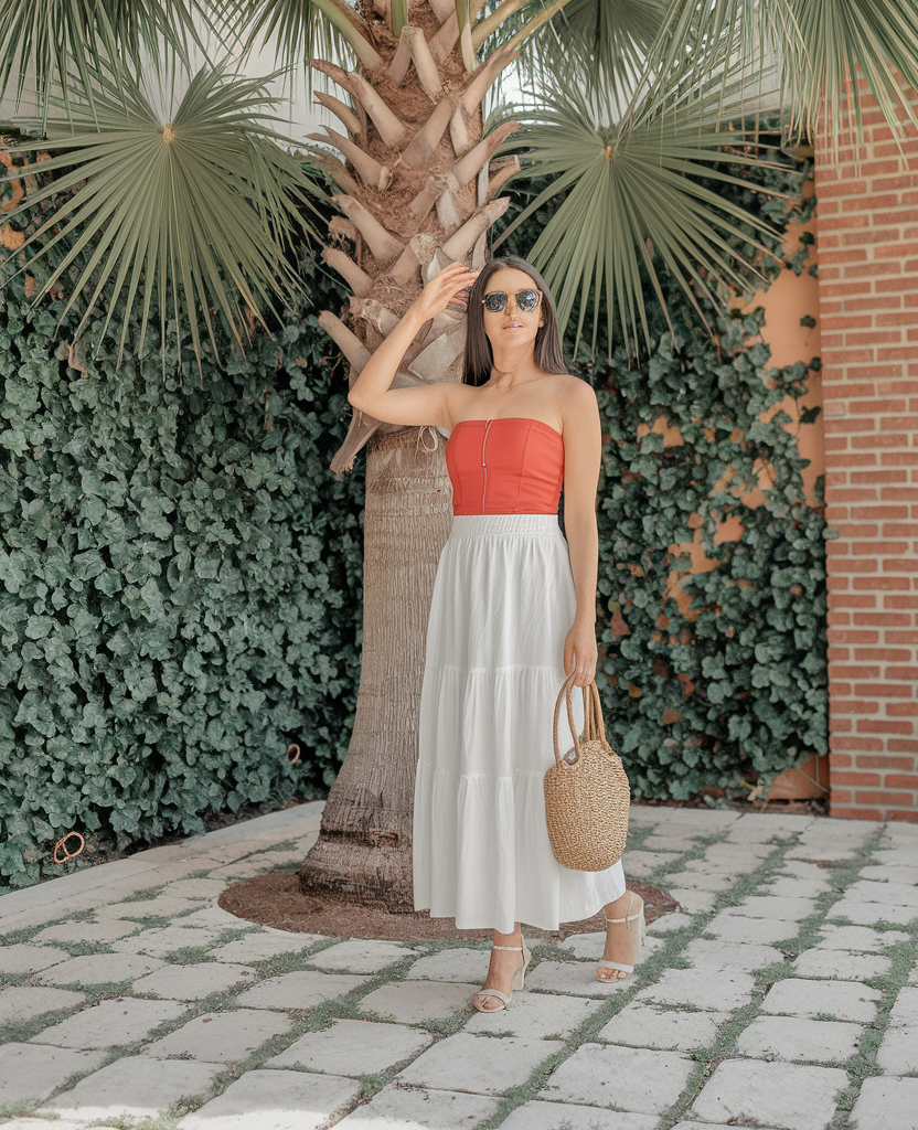 22 Summer 2025 Outfit Trends: Latest Fashion Ideas for Casual & Beach Styles