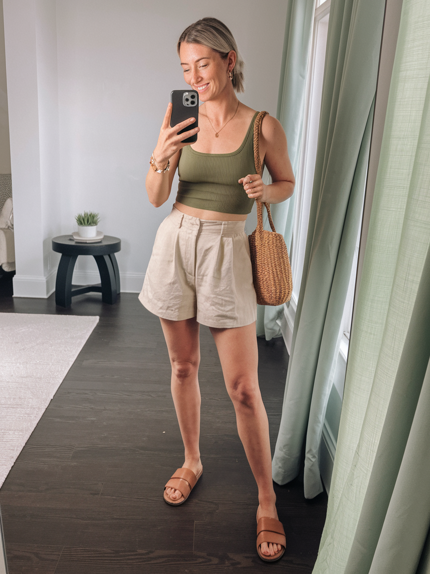 22 Stylish and Trendy Summer Outfit Ideas for Women Over 30 in 2025