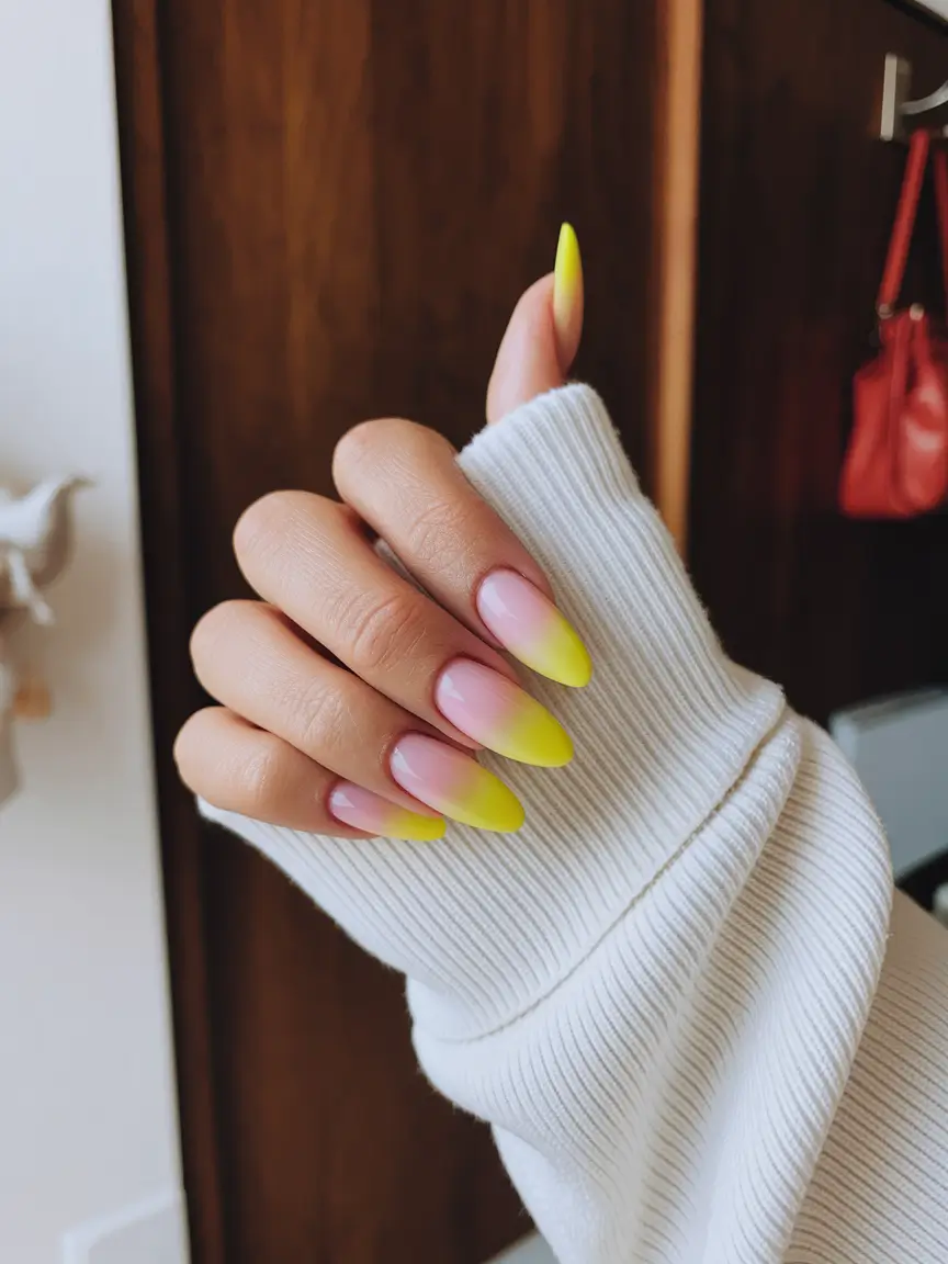 basic summer nails ideas Soft Lemon Fade for a Subtle Glow