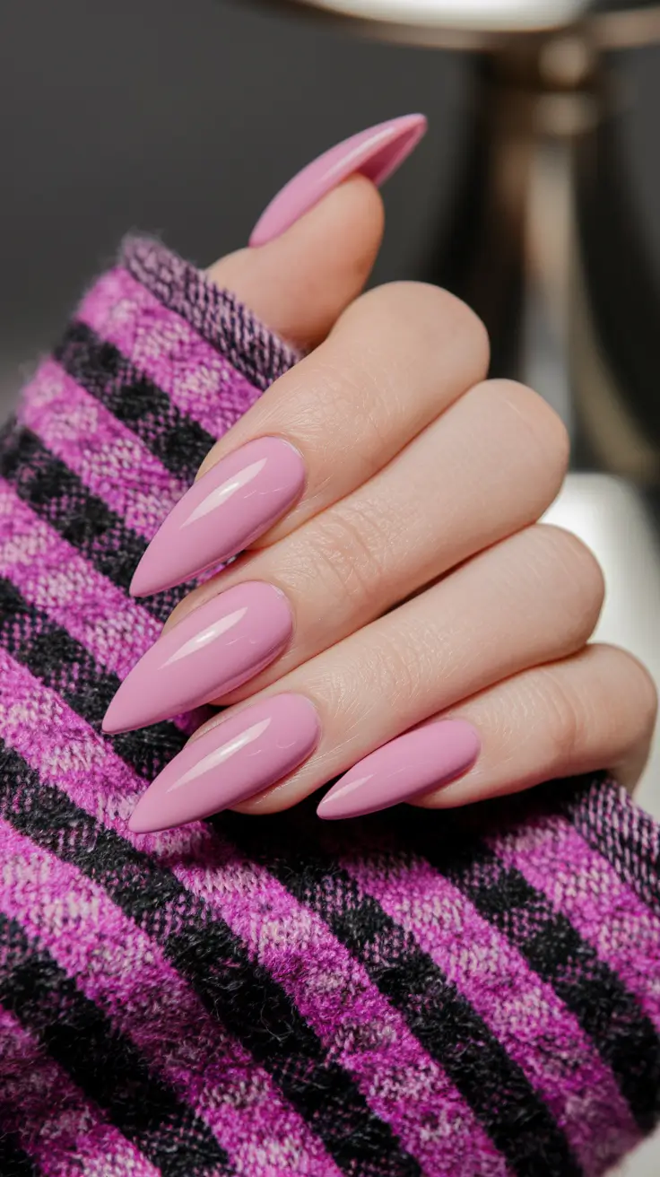 simple summer nails soft lilac almond simplicity