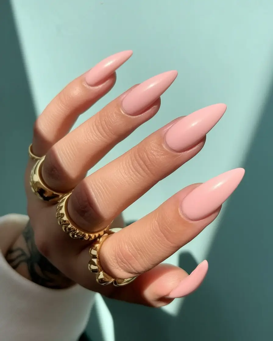 simple summer nails soft blush stiletto minimalism