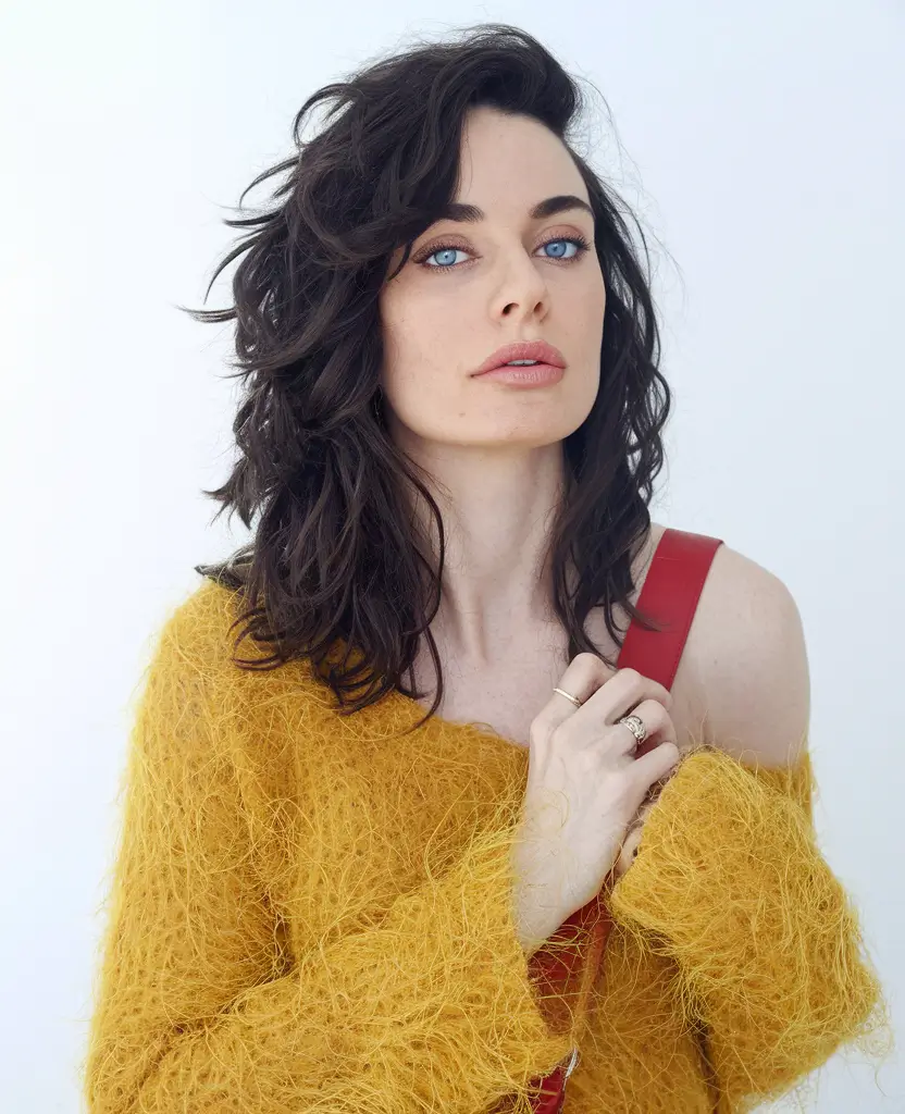 august hair color ideas - Deep Espresso Layers with Volume and Edge