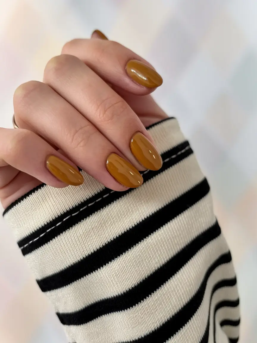 august nails color ideas Golden Mustard for Transitional Chic