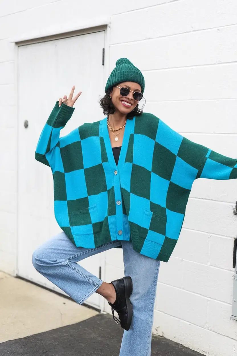 2024-fall-outfits-women-over-30-Big-Prints-Bigger-Vibes