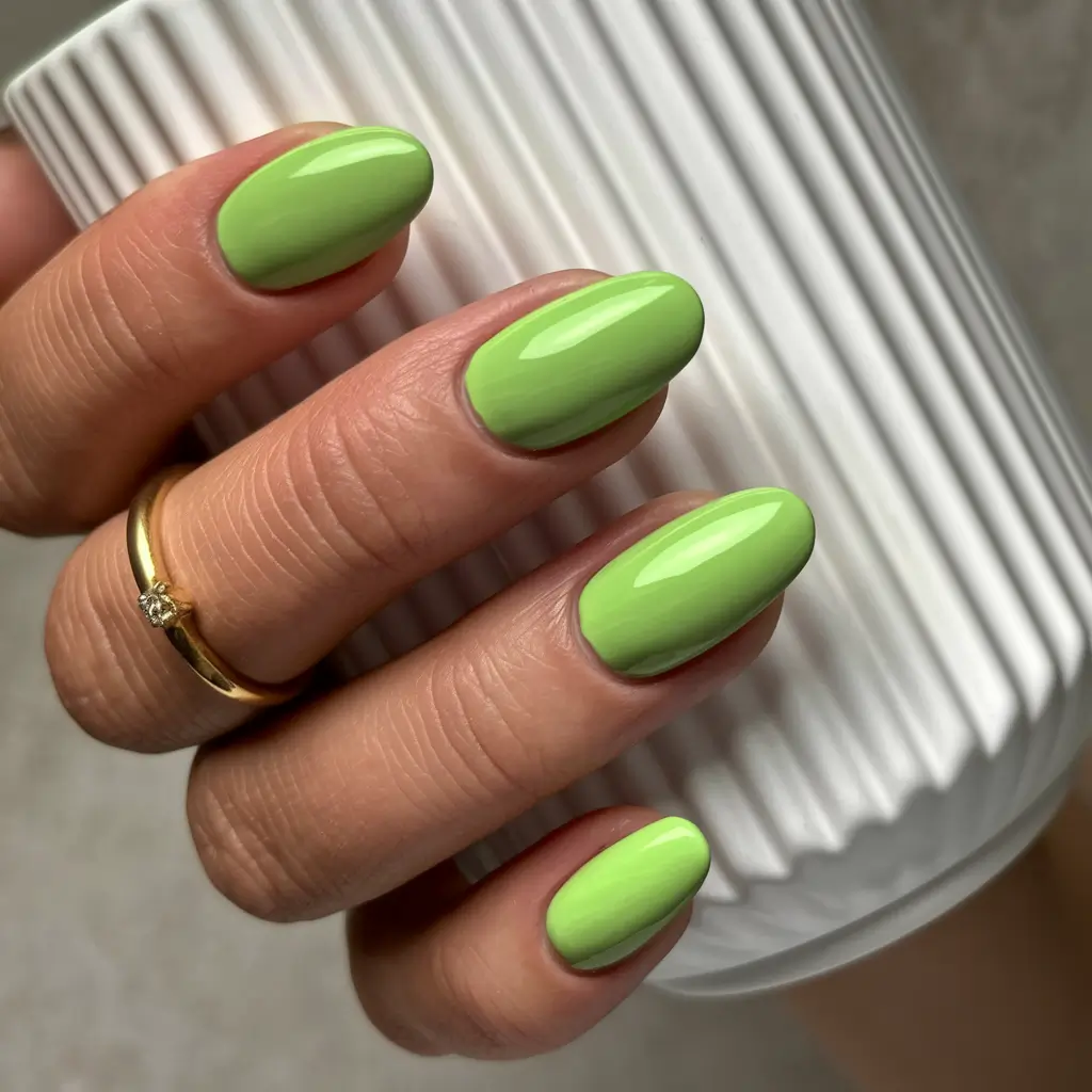 oval nail inspo summer</p> <h2>Green Apple Pop</h2> <p>