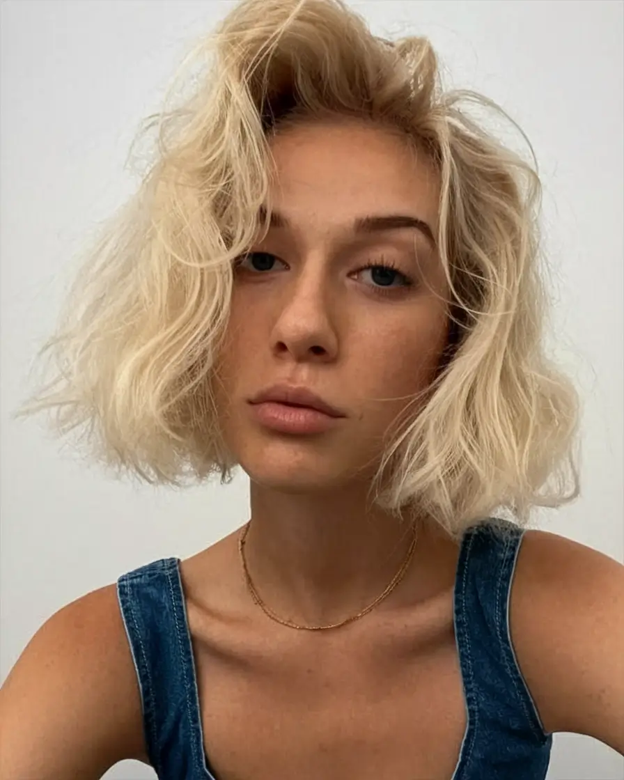 water fall hairstyle for short hair Blonde Bedhead Bob With Volume