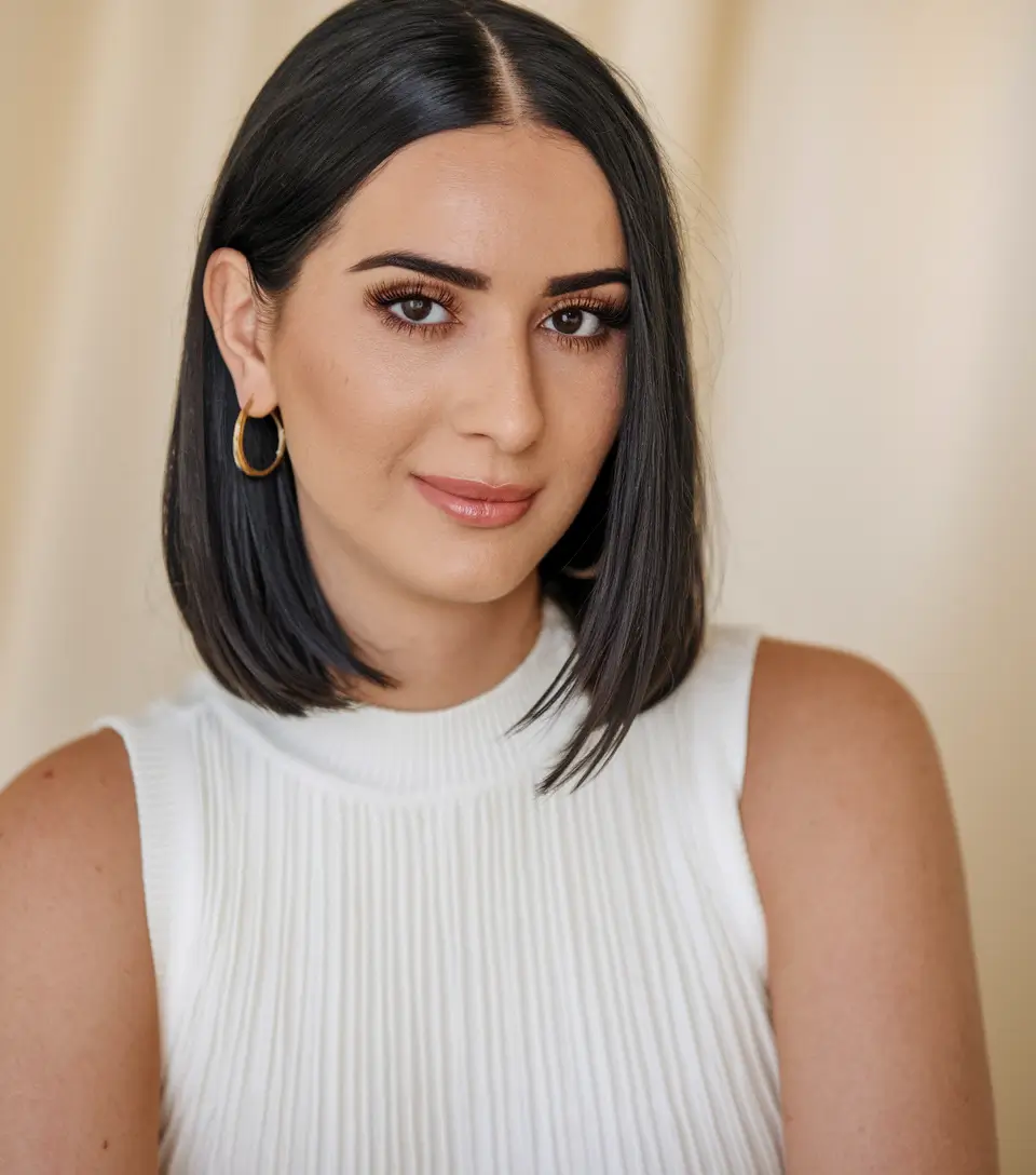short hairstyle women fall 2025 Blunt Sleek Bob With Serious Shine